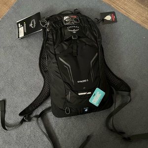 Osprey Synchro 5 2.5 L Hydration Pack Hiking Backpack